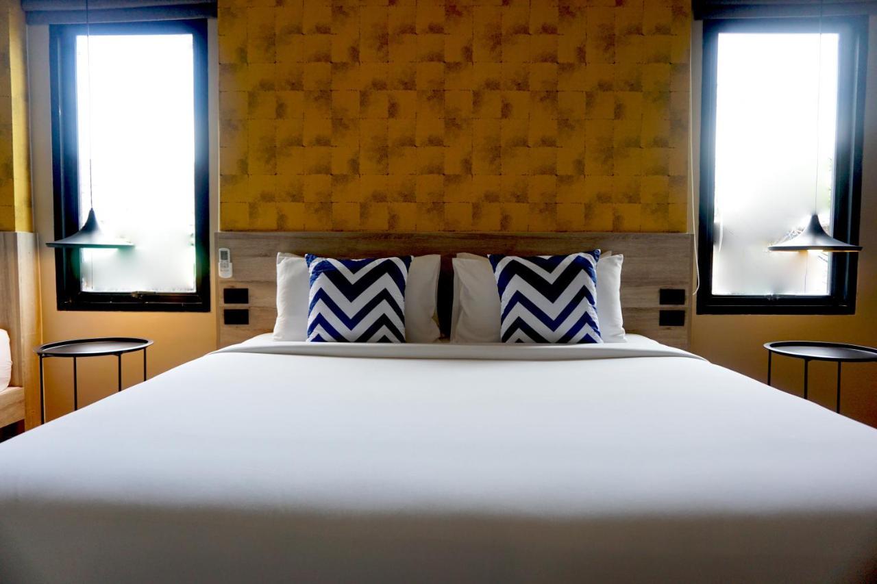 The Lake Chalong Hotel Sha Plus Exterior foto